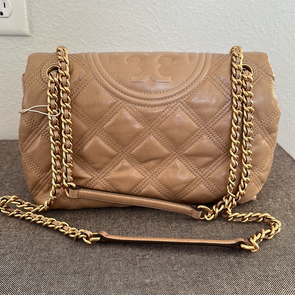 NWT Tory Burch Fleming Soft Glazed convertible shoulder bag. Almond flour. - Picture 3 of 6